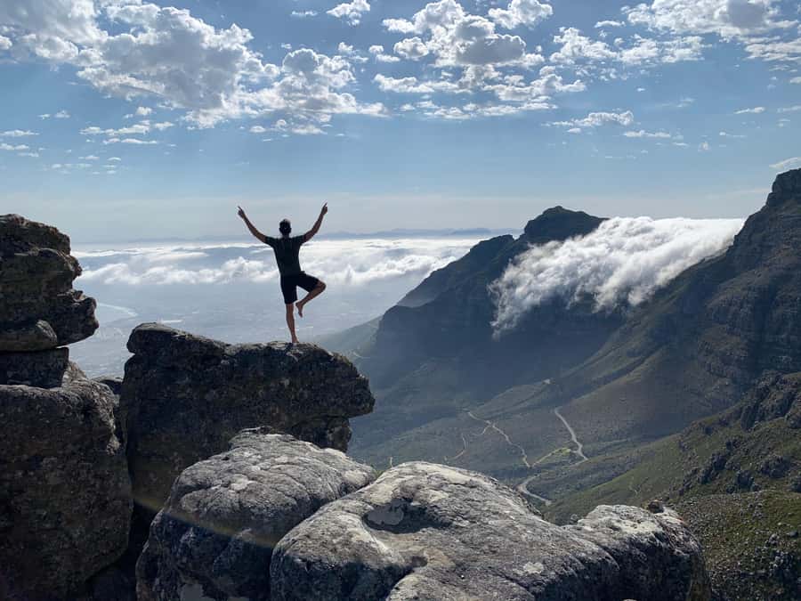Cape Town: Table Mountain Hike with an Expert Guide - Communication, pickup, and practical planning