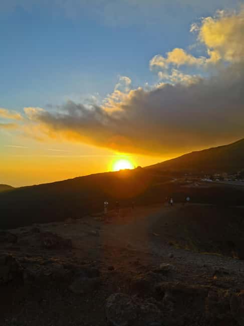 Catania: Mount Etna Sunset Trekking with Wine Tasting - Key points to know before booking