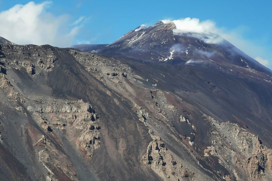 Catania: Mount Etna Trekking Tour Beyond the Tourist Trails - Silvestri Craters and the first volcanic views