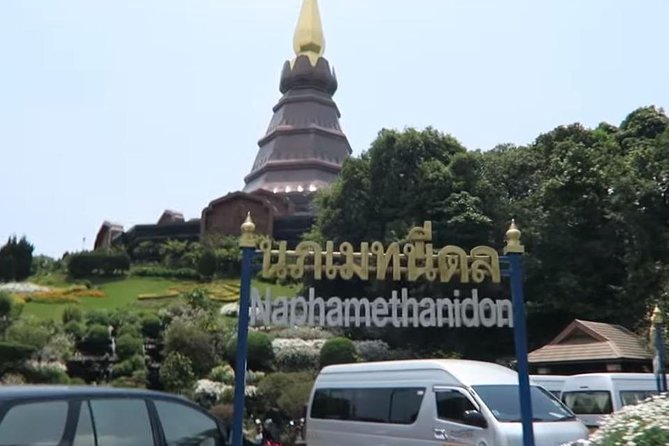 CHIANG MAI: Doi Inthanon-Trekking Pha Dok Seaw-Waterfall-Lunch - Rice terraces, coffee, and a local lunch