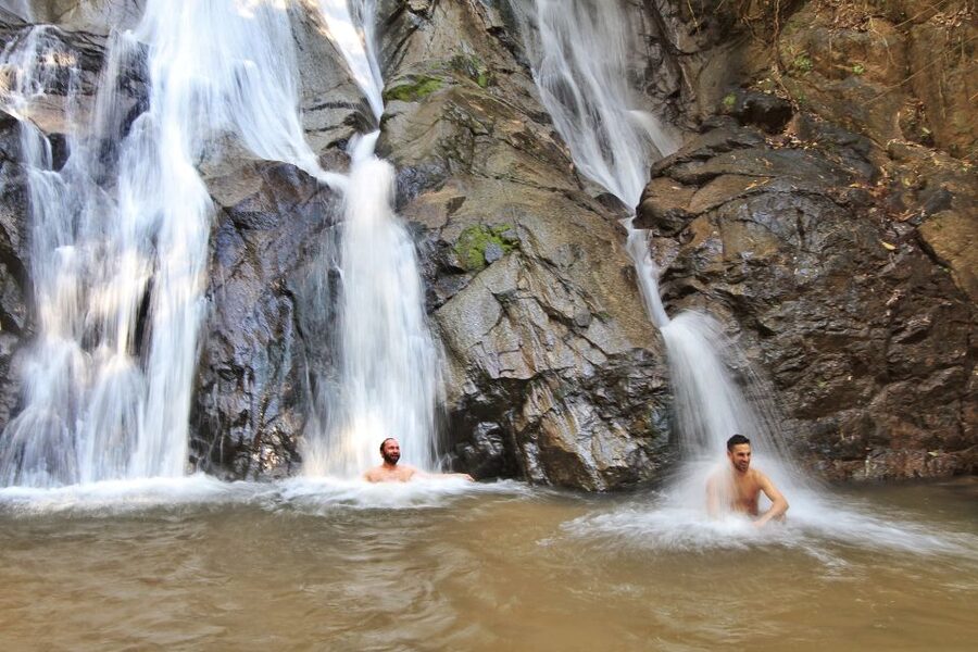 Chiang Mai: Guided Jungle and Waterfall Trek with Transfer - Lunch beside the forest