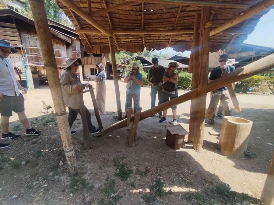 Chiang Mai: Mae Ya Waterfall & Pha Dok Siew Trail Trek - Mae Ya Waterfall supplies the big finish