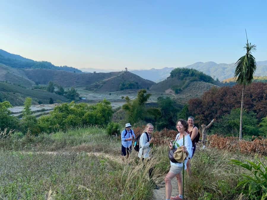 Chiang Rai: 1-Day Trekking and Longtail Boat Trip - Lunch, Bamboo Cooking, and Local Flavor