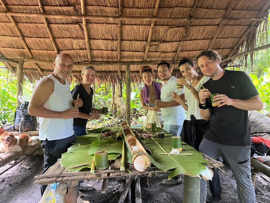 Chiang Rai: Jungle Adventure-Group Trekking & Bamboo Cooking - What to pack for the 9:00 a.m. pickup