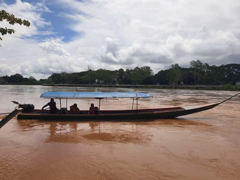 Chiang Rai Trek:Jungle Hike, Bamboo-Cooked Lunch & Boat Ride - Key points to know before booking