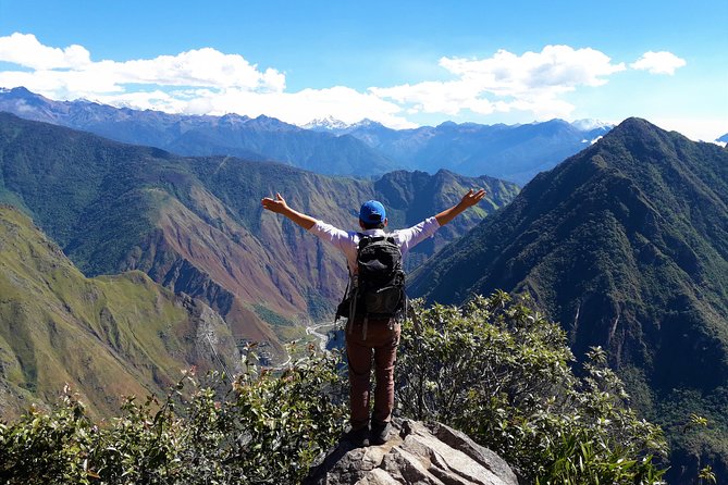 Choquequirao Trek 4 days and 3 nights - Day 3: Flowers, waterfalls, and a long return
