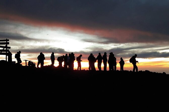 Climbing Kilimanjaro - Machame Route - Food, camp life, and the support crew