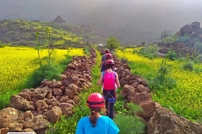 Climbing + Zipline + Via Ferrata + Cave. Adventure route in Gran Canaria - Finishing on the 50-meter zipline