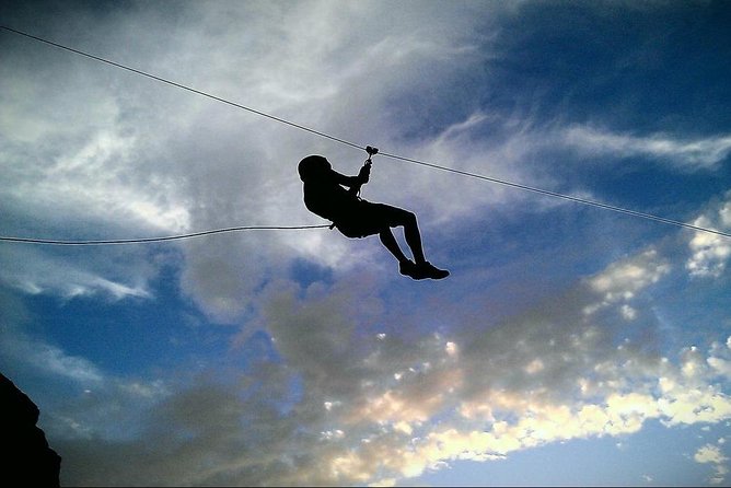 Climbing + Zipline + Via Ferrata + Cave. Adventure route in Gran Canaria - Rock climbing with room to choose your level