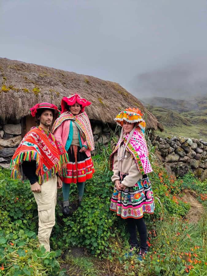 Cusco: 4-Day Lares Trek to Machu Picchu with Panoramic Train - Day three, from high fields to Maras salt terraces