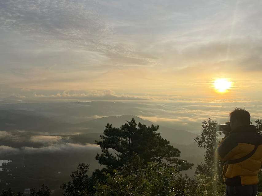 Dalat: Sunrise Trekking and Cloud Hunting experience - Adding SUP or Kayaking After Sunrise