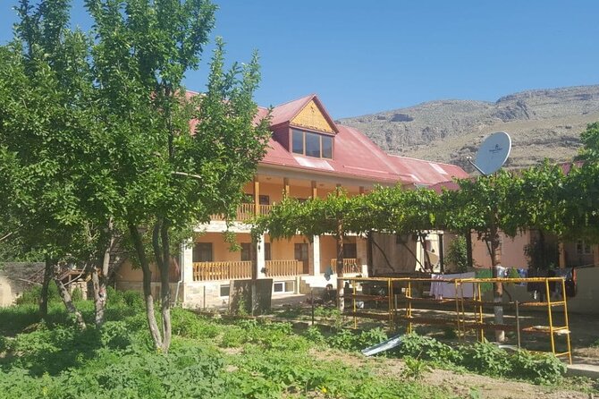 Darband-Boyson Uzbekistan Mountain Trekking 3-Day Private Tour From Samarkand - Day one: crossing Tahtakaracha Pass to Shahrisabz