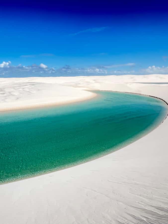 Day trekking in Lençóis Maranhenses - Lagoons and changing views along the way