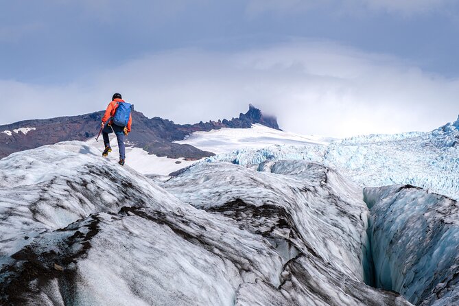 Demanding Glacier Hike and Ice Cave Half-Day Tour from Skaftafell - Walking across Falljökull