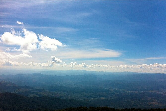 Doi Inthanon Private Trek & Lunch Tour from Chiang Mai - Who should book this Doi Inthanon tour?