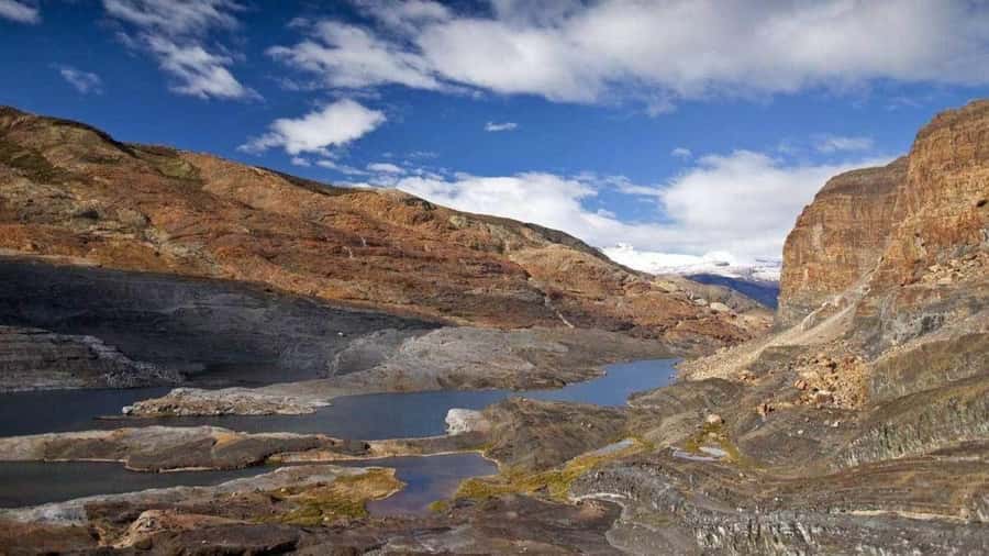 El Calafate: Fossil Canyon Trekking at Estancia Cristina - The 20-minute walk to Upsala Point of View