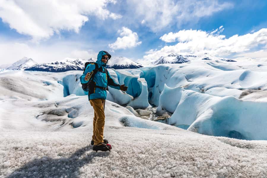 El Calafate: Perito Moreno Glacier Trekking Tour and Cruise - The boat approach to the glacier