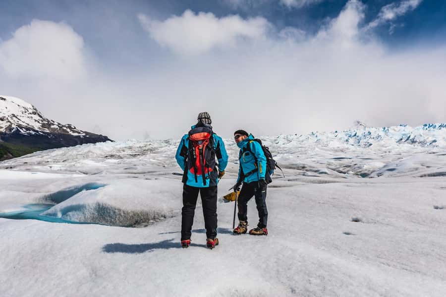 El Calafate: Perito Moreno Glacier Trekking Tour and Cruise - From El Calafate to Bajo de las Sombras