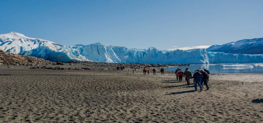 El Calafate: Safari Azul Los Glaciares Trekking Tour - Key points to know before booking