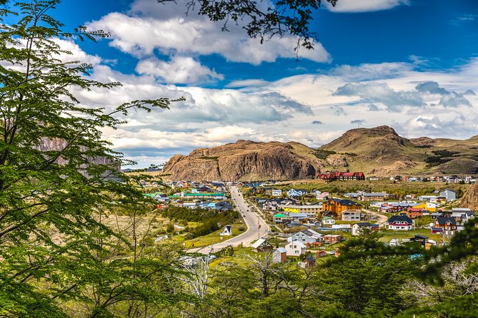 El Chaltén with Trekking from El Calafate - A coffee stop at Estancia La Leona