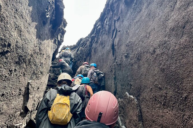 Etna excursion 3000 meters with 4x4 cable car and Trekking - The cable car ride to 2,500 meters
