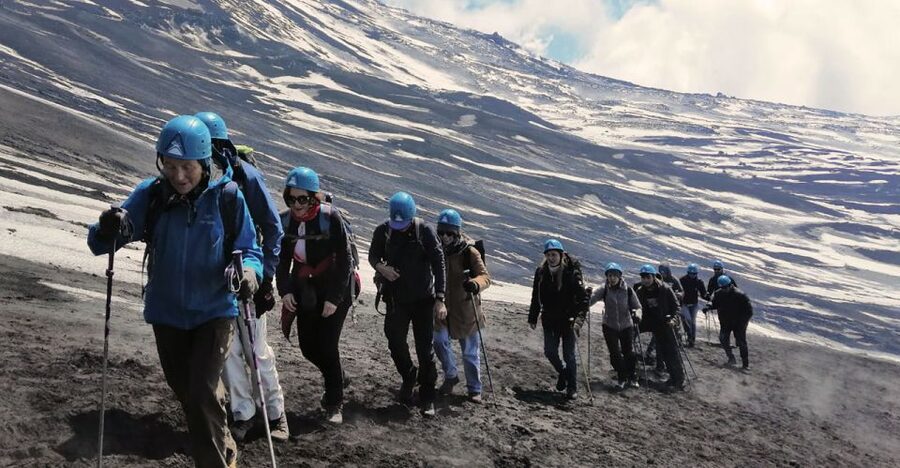 Etna South: High Altitude Winter Trek with an Alpine Guide - The guide makes the difference