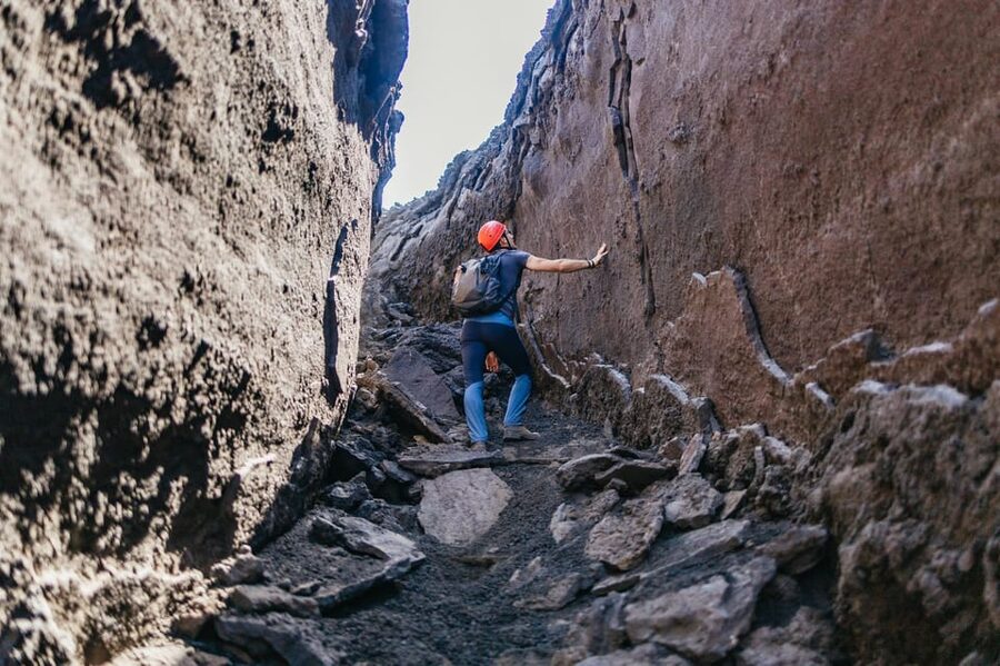 Etna: summit craters trekking with volcano guide 3350mt - Key points to know before you book