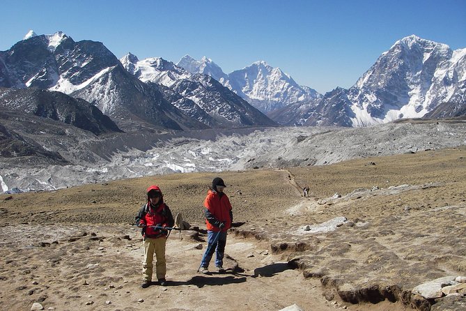 Everest Base Camp - Cho La Pass - Gokyo Trek - Gokyo Valley and the turquoise lakes