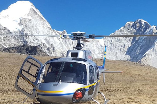 Everest Base Camp Helicopter Tour landing at Hotel Everest View - Why this helicopter flight is worth considering