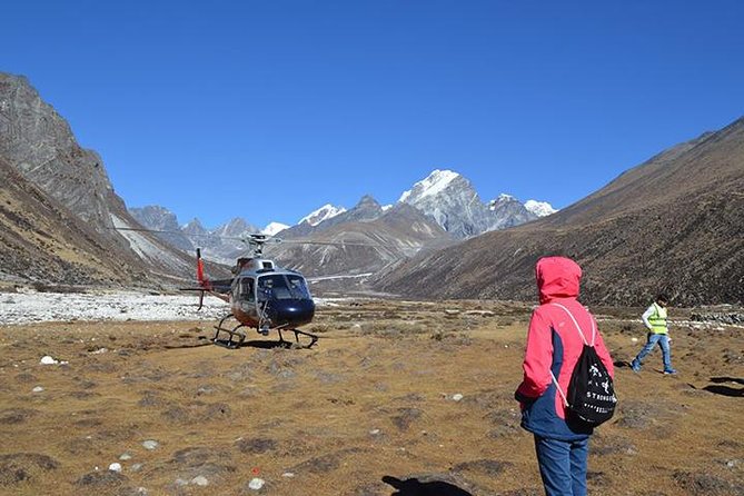 Everest Base Camp Helicopter Tour landing at Hotel Everest View - Leaving Kathmandu for the Khumbu