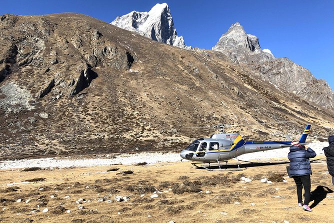 Everest Base Camp Helicopter Tour with Stop at Everest View Hotel - Kala Patthar and the closest mountain views