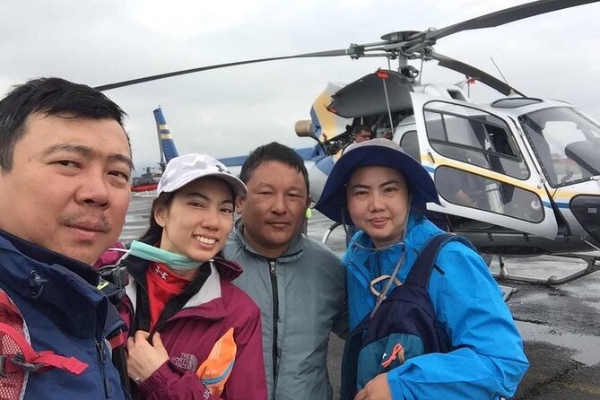 Everest Base Camp Landing by Helicopter at kalapathar View Point - Private group comfort and the weight limit