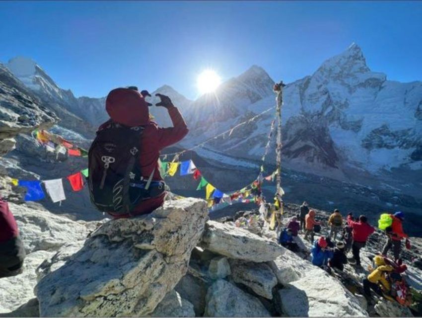 Everest Base Camp Trek 12 Days - Lobuche and the Road to Gorak Shep