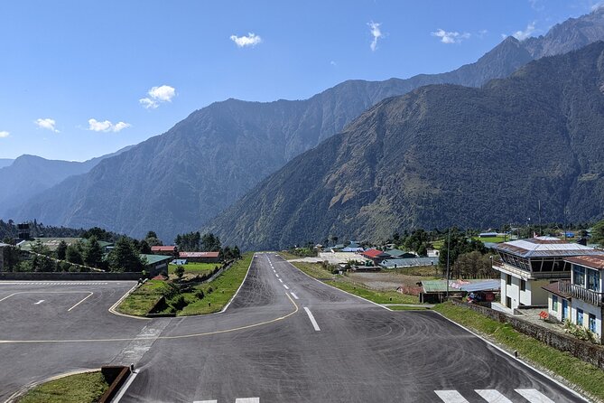 Everest Base Camp Trek 15 days | Local Guide | Flexible Itinerary - Tengboche Monastery and the trail to Dingboche
