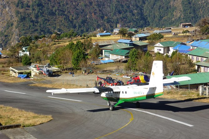 Everest Base Camp Trek 16 Days - The high country around Everest Base Camp