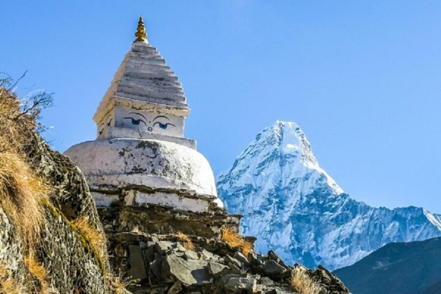 Everest Base Camp Trek: A short EBC Trek to Iconic Himalaya - Day 1: Lukla to Phakding, a gentle first step