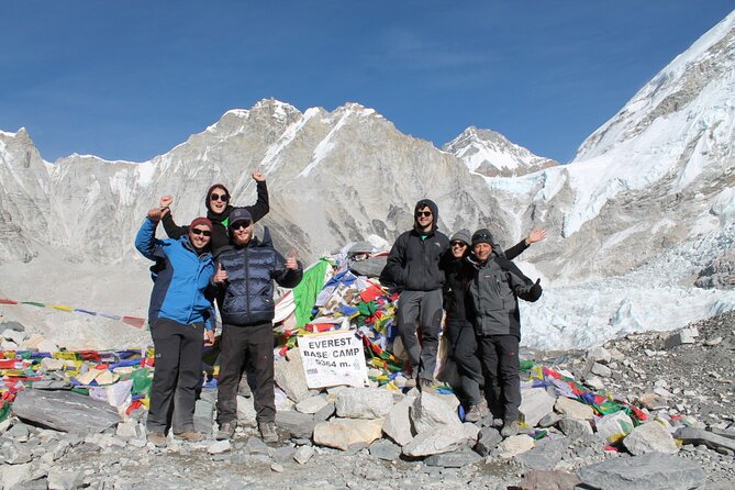 Everest base camp trek & Heli return - Day 5: Mountain Views on the Way to Lobuche