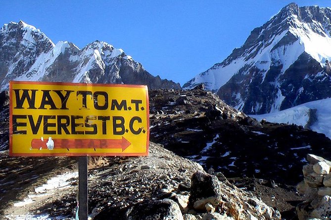 Everest Base Camp trek in 14 days - Tengboche brings monasteries and a hard climb