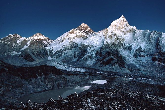 Everest Base Camp Trekking 12 Days - Kathmandu to Lukla: the start of the mountain route