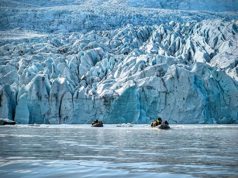Fjallsárlón: Secluded Glacier Hike and Iceberg Boat Tour - Why the boat-and-glacier pairing works