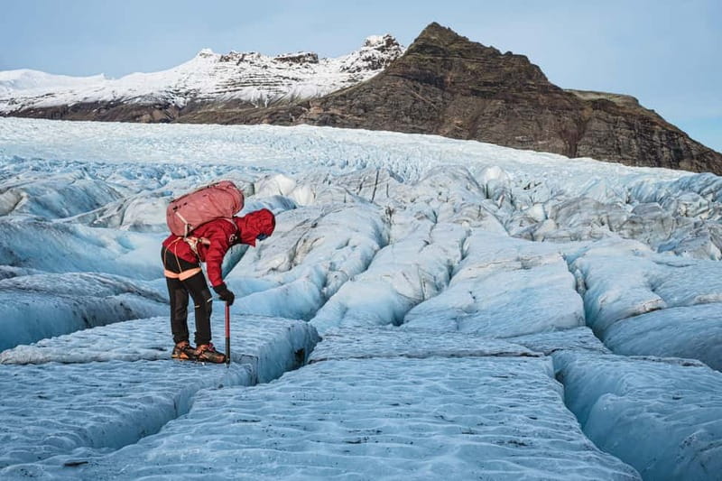 Fjallsárlón: Secluded Glacier Hike and Iceberg Boat Tour - Getting ready for the two-hour Fjallsjökull hike
