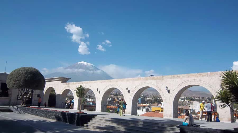 From Arequipa: Sillar Route Trek - Apachetas and the meaning of stacked stones