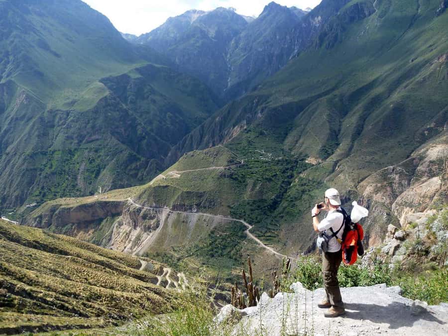 From Arequipa Trek : 2-Days of Hiking in the Colca Canyon - The 3 a.m. departure from Arequipa
