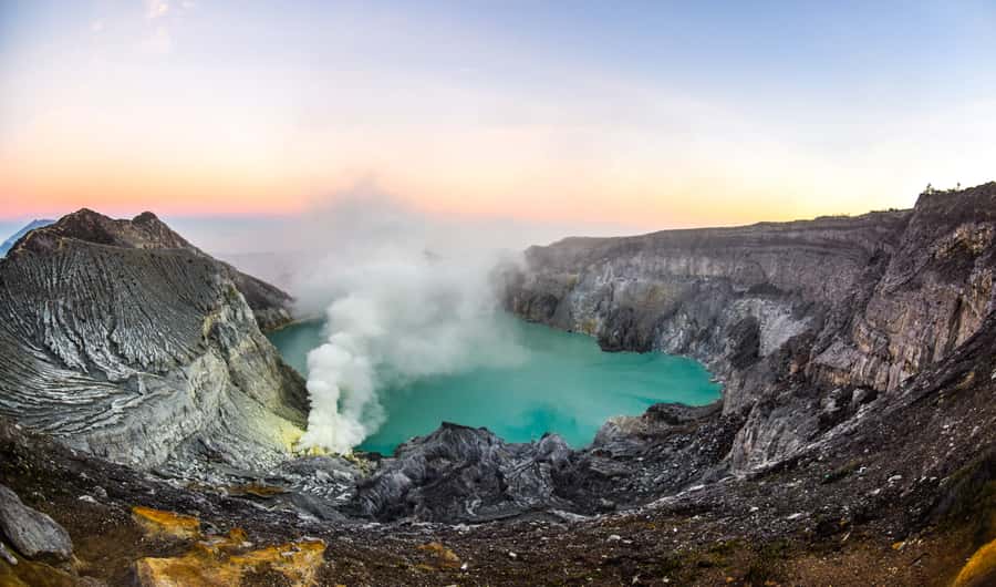 From Bali: Private Mount Ijen Crater Volcano Midnight Trek - The midnight hike takes real effort