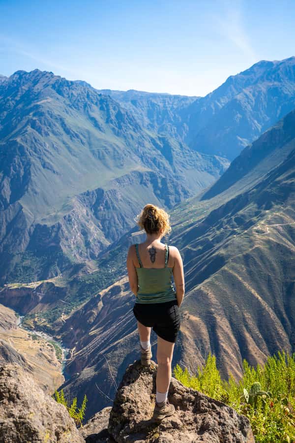 FROM CABANACONDE: 2 DAY COLCA TREK START AT 8:30 IN THE MORNING - Day one: from San Miguel down to San Juan de Chuccho