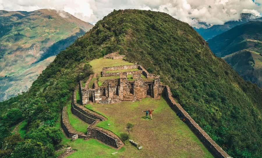 From Cusco: 4-Day Choquequirao Trek - All included - Day 2: The hard climb through Santa Rosa and Marampata