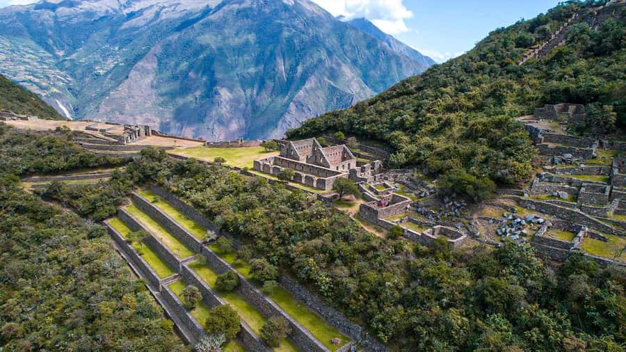 From Cusco: 4-Day Choquequirao Trek - All included - Day 3: The ruins of Choquequirao