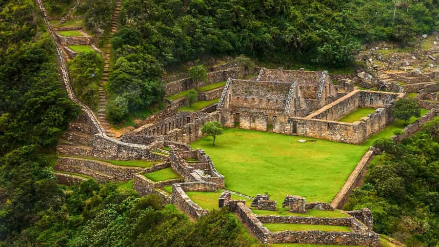 From Cusco: 4-Day Choquequirao Trek - All included - Day 4: Returning through Playa Rosalina and Capulliyoq