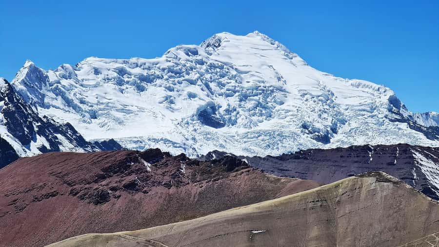 From Cusco: Rainbow Mountain Hike + Lunch - Guide language, group rhythm, and practical comfort