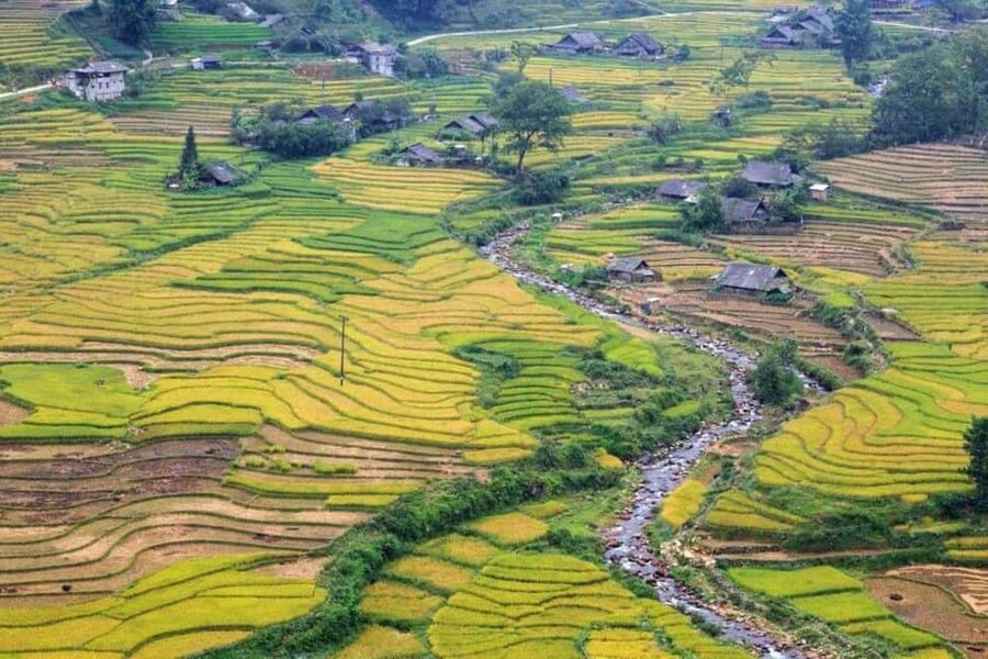 From Hanoi: 2-Days Sapa Trekking Tour Lao Chai and Cat Cat - The road from Hanoi to Sapa